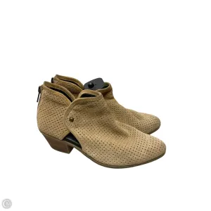 Boots Ankle Heels By Adam Tucker In Tan, Size: 7.5