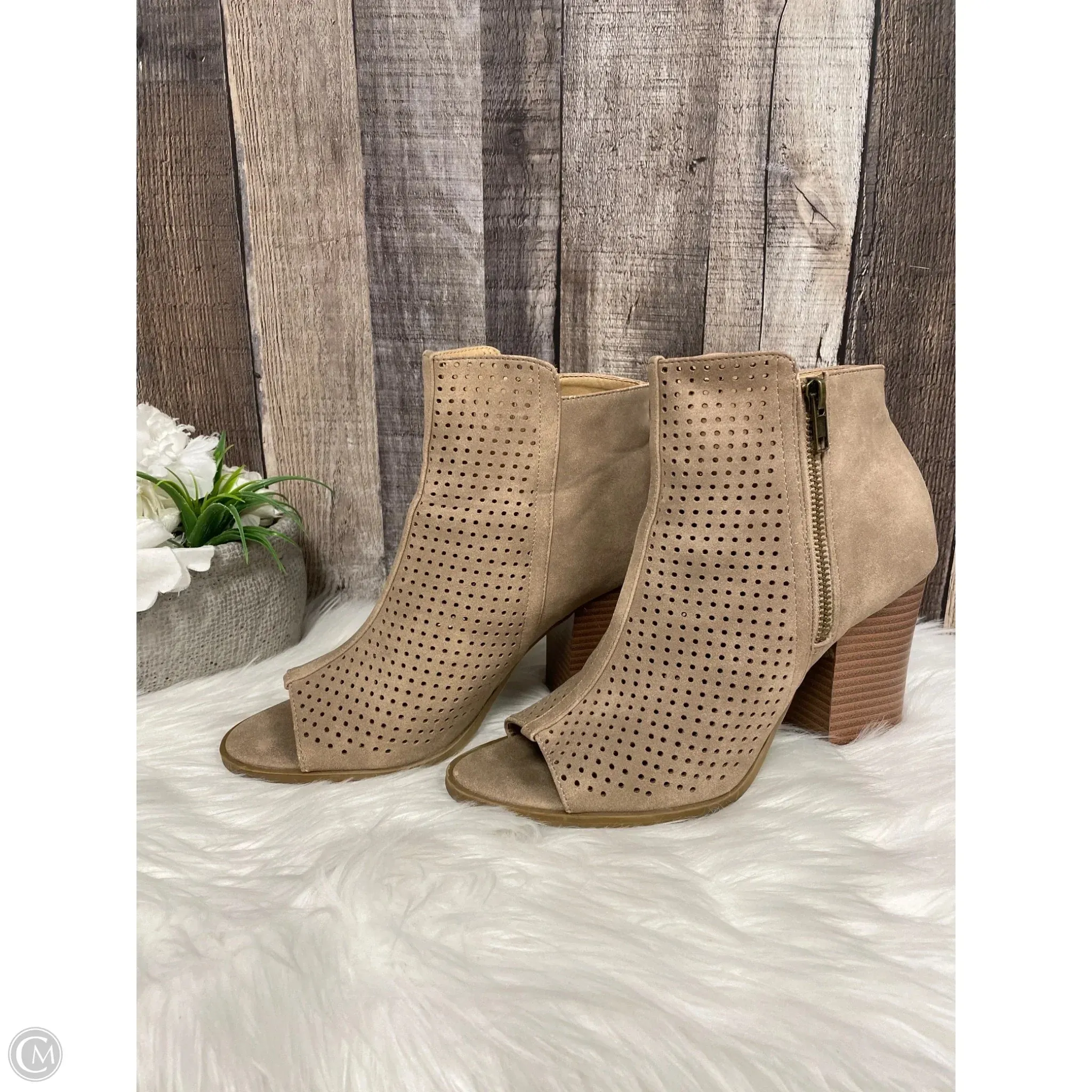 Boots Ankle Heels By Brash In Tan, Size: 9