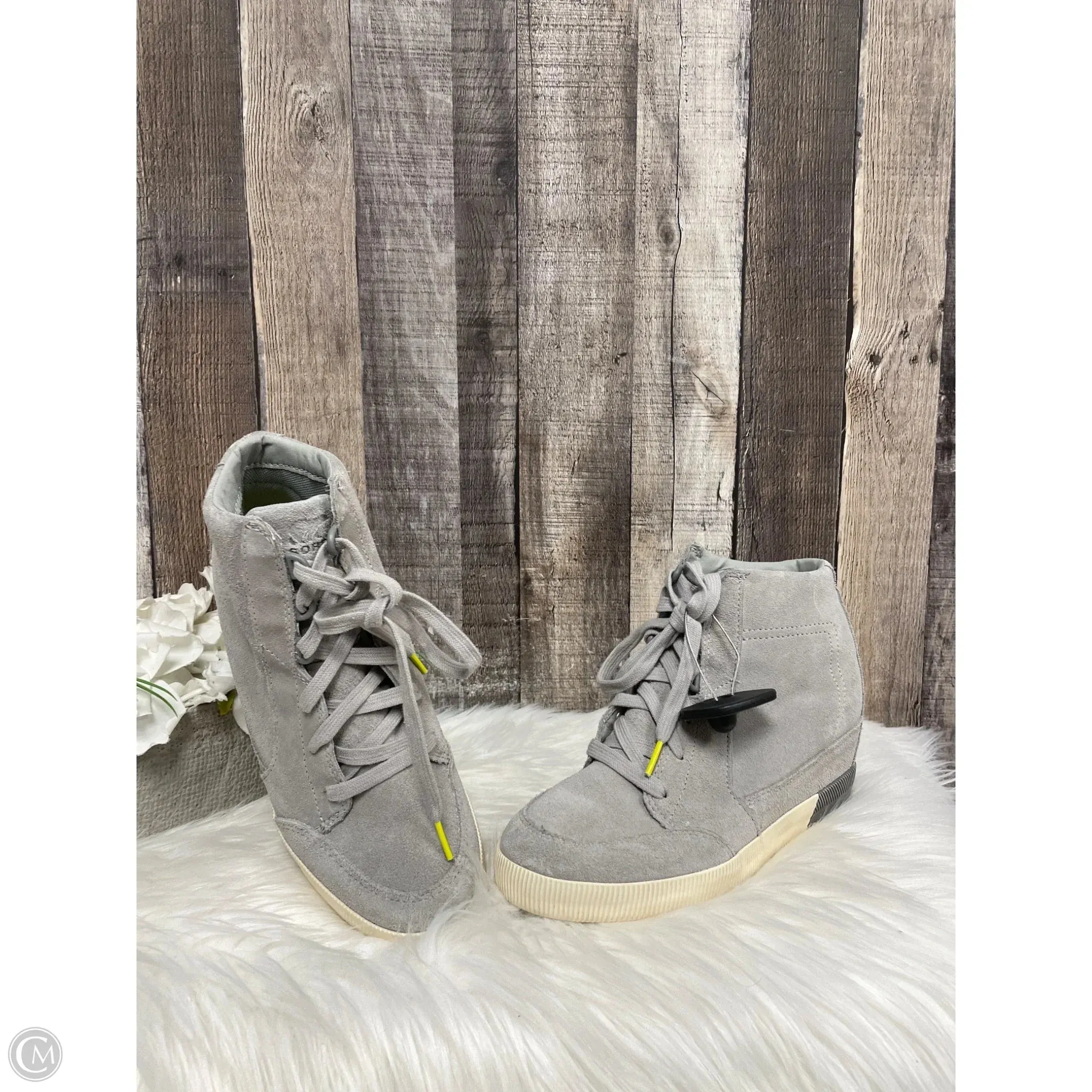 Boots Ankle Heels By Sorel In Grey, Size: 8