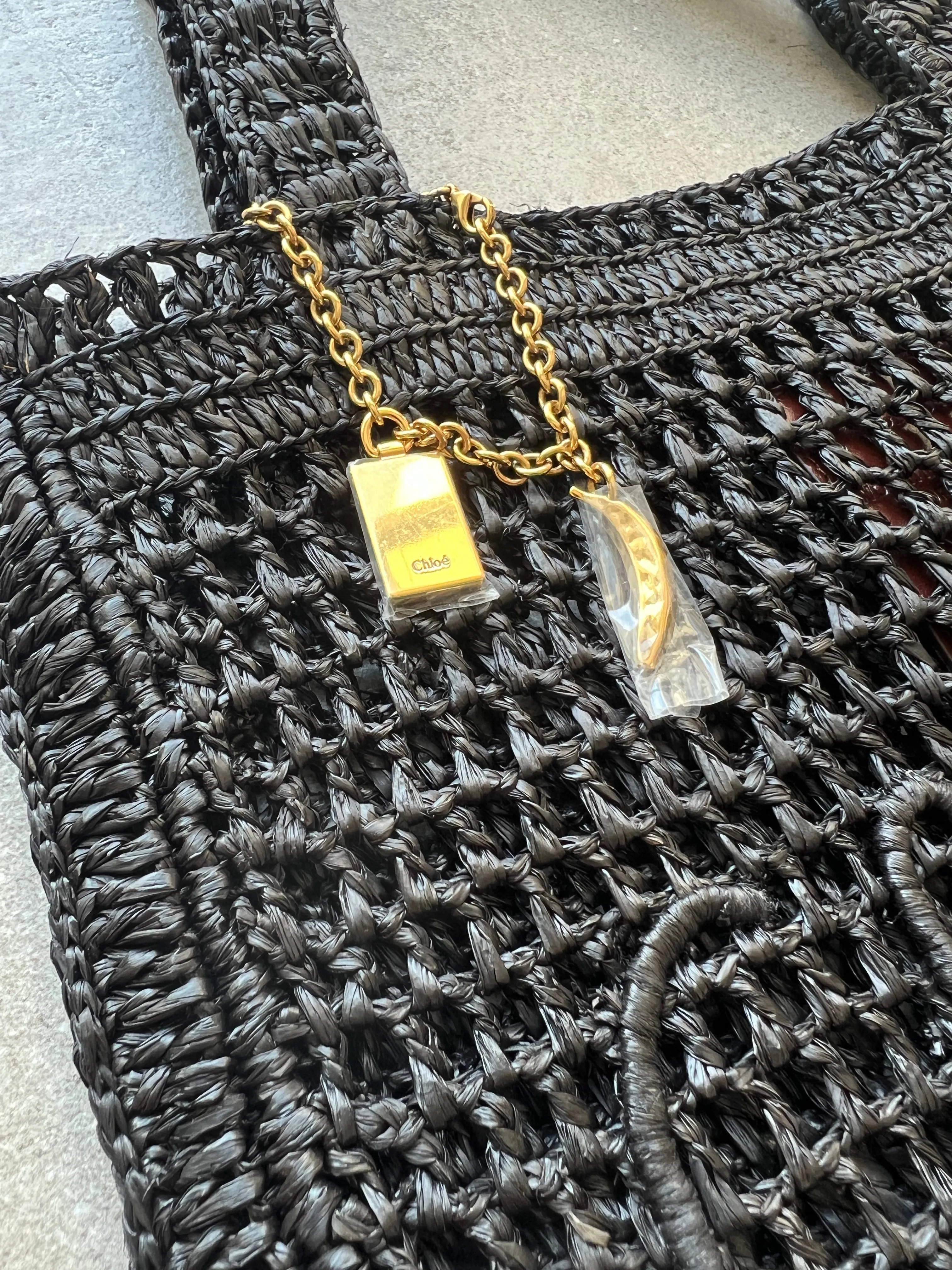 Chloé Bags Banana Raffia Tote, Black