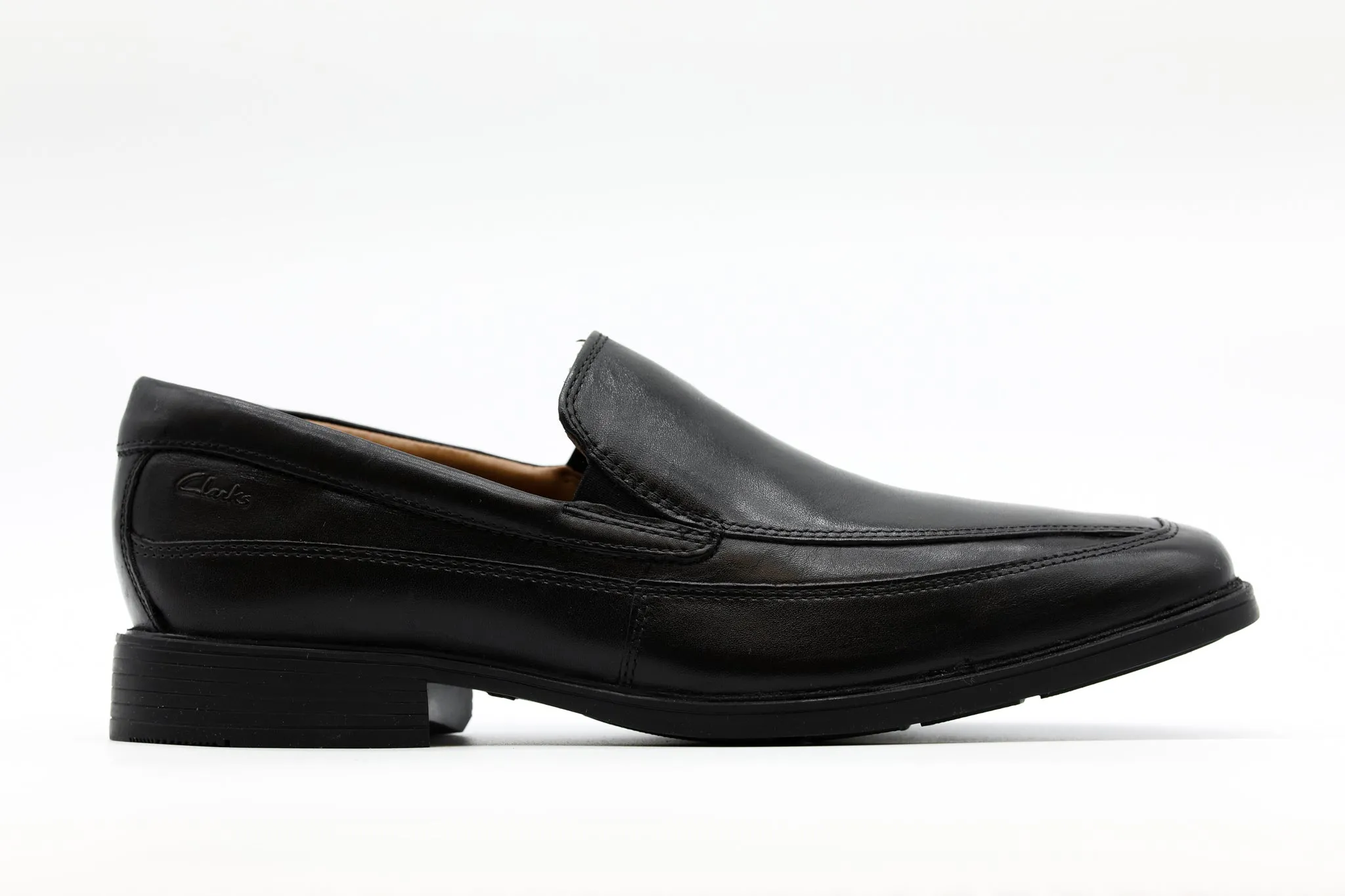 CLARKS Tilden Free Clarks Shoes
