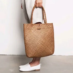 FGGS-Women Handbag Summer Beach Bag Rattan Woven Handmade Knitted Straw Large Capacity Totes Women Shoulder Bag Bohemia New Fashion Nova Bags