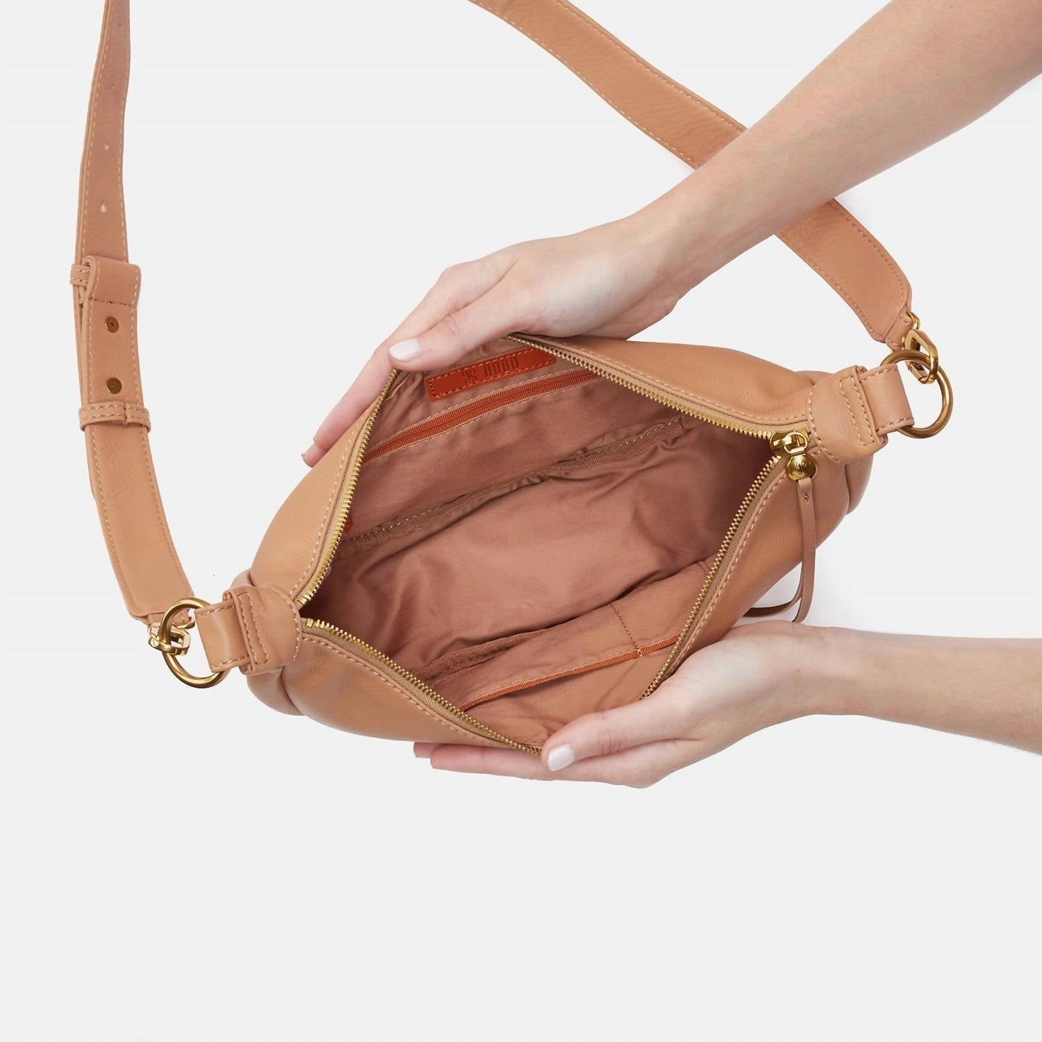 Knox Sling Bag