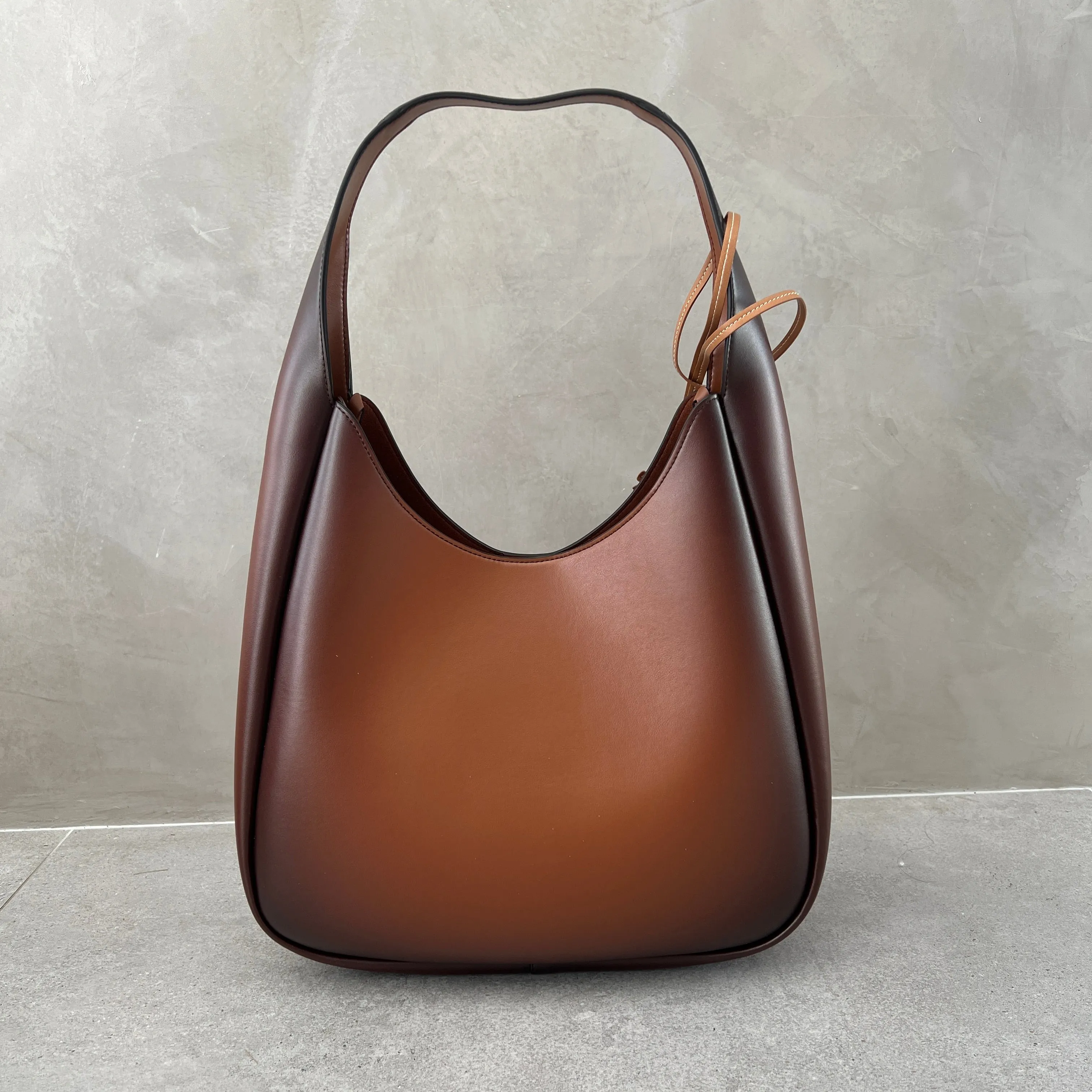 Logo Hobo Large, Aged Brandy Bags_Stella Mccartney_Bags
