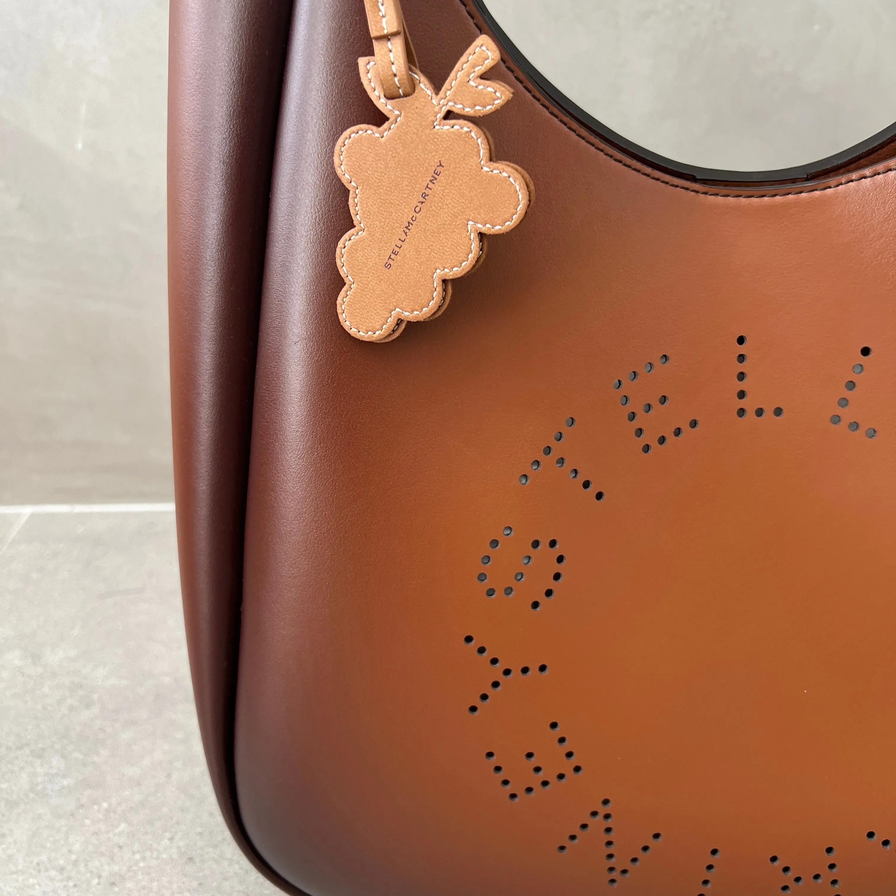 Logo Hobo Large, Aged Brandy Bags_Stella Mccartney_Bags
