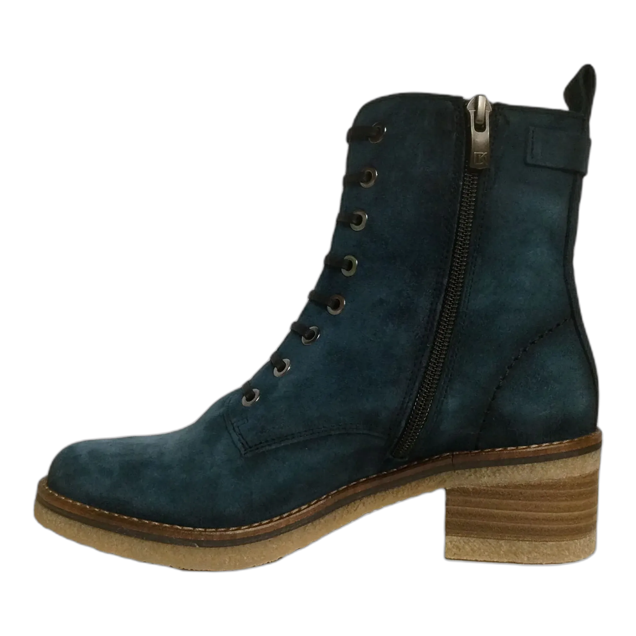 Lucero D8866