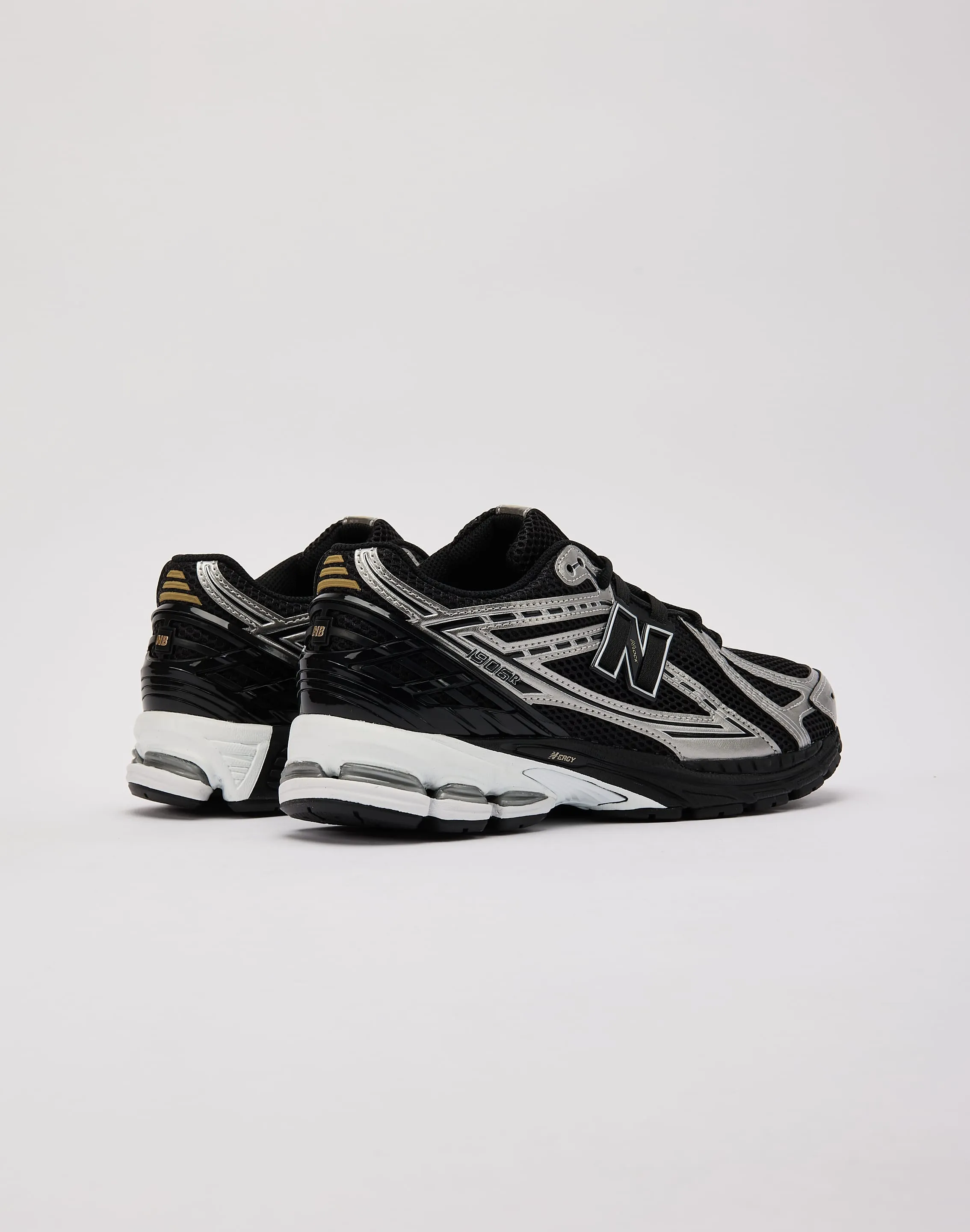 New Balance 1906R
