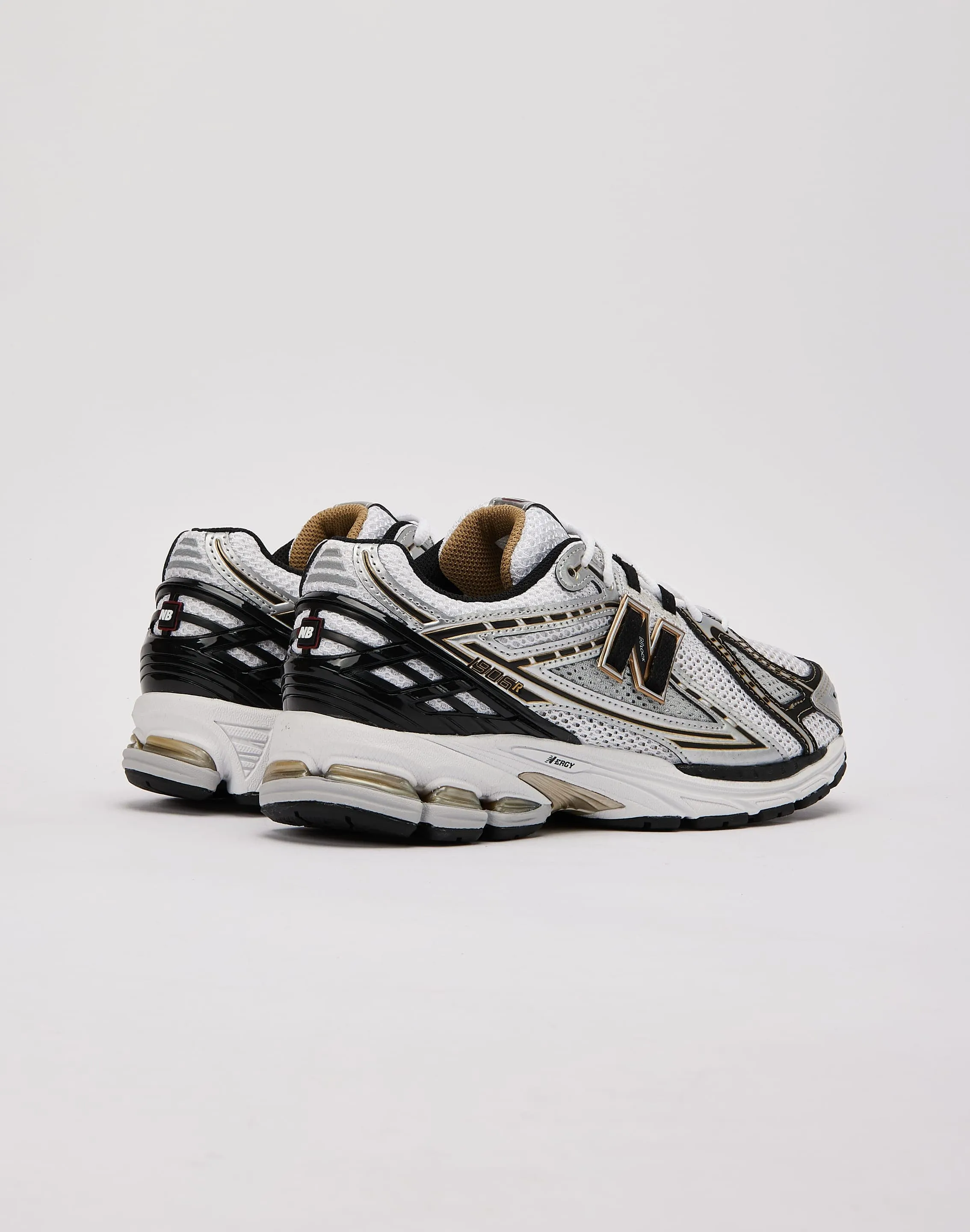 New Balance 1906R