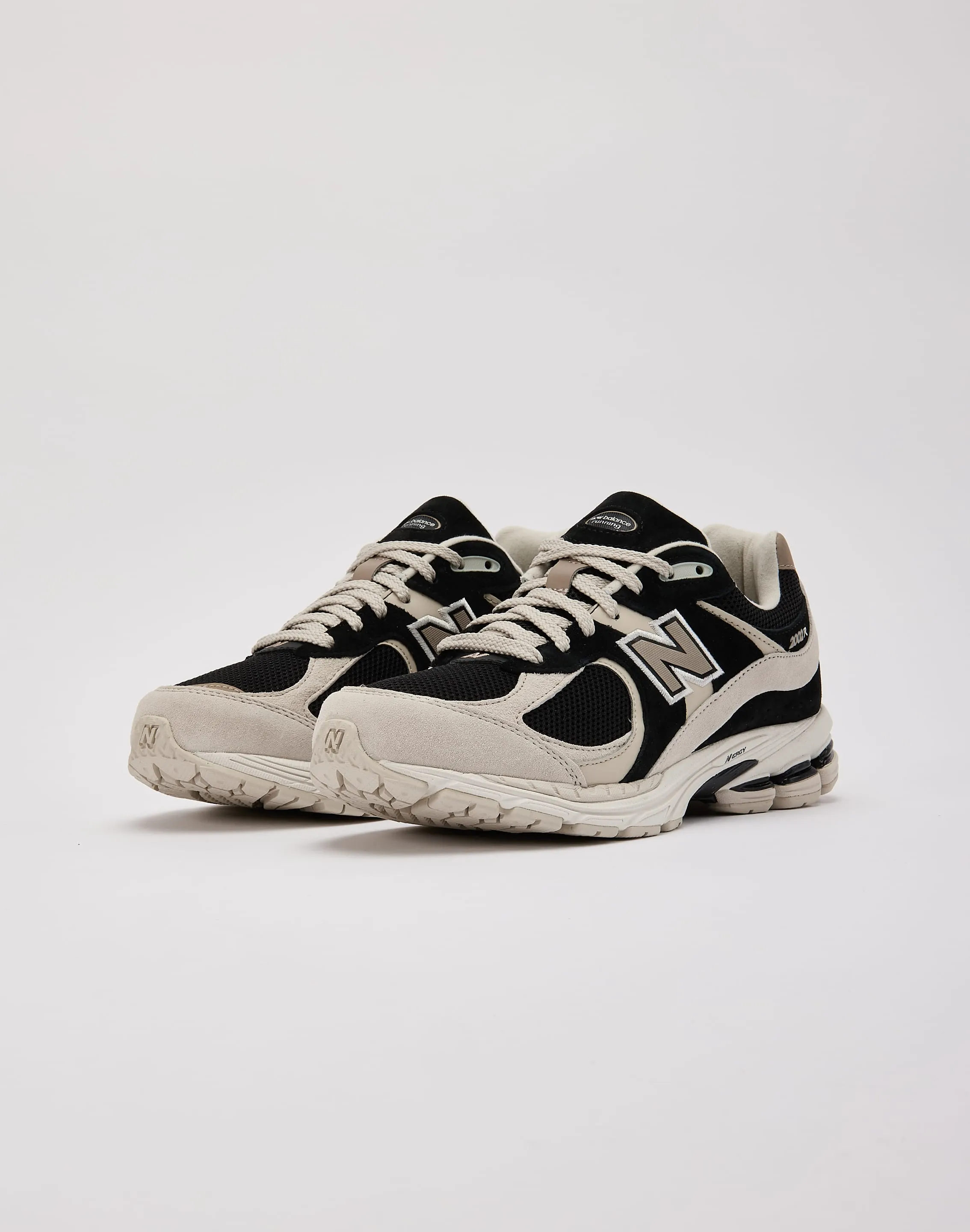 New Balance 2002R