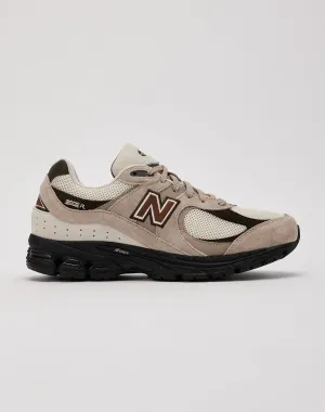New Balance 2002R