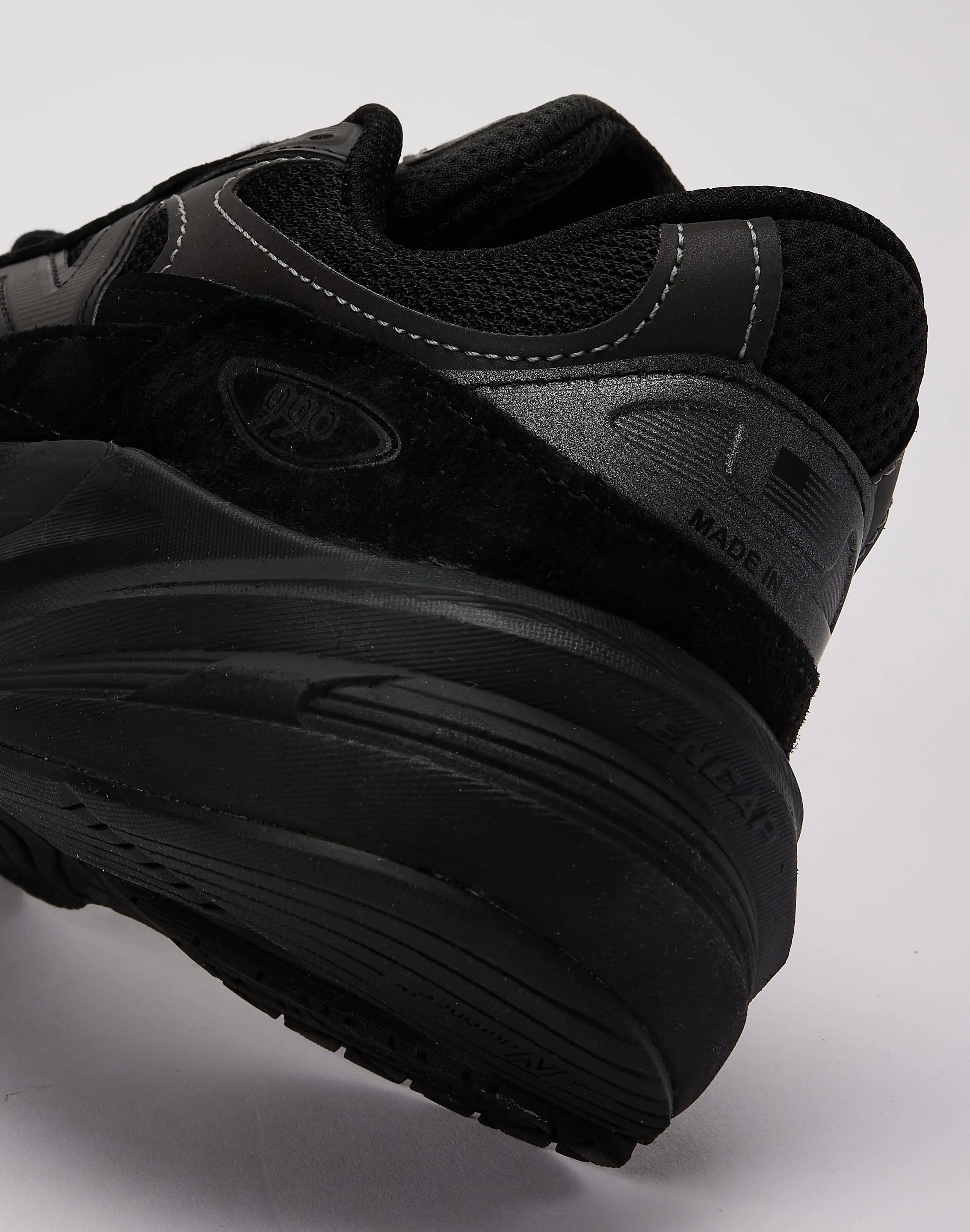 New Balance MADE In USA 990V6