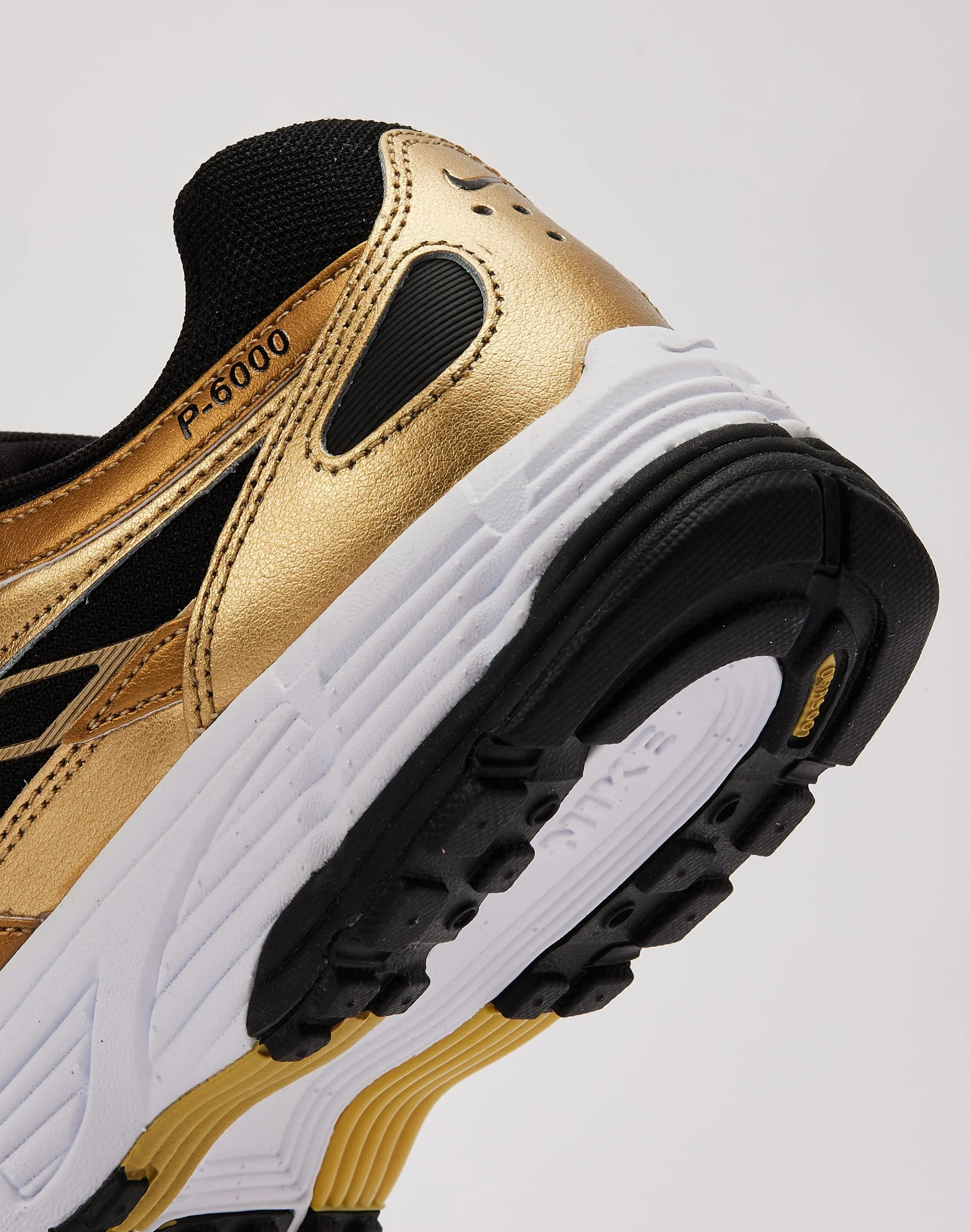 Nike P-6000