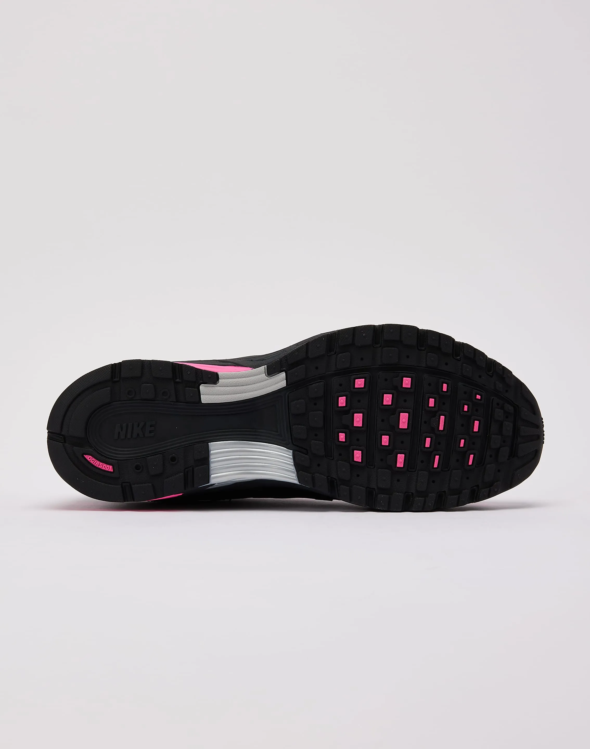 Nike P-6000