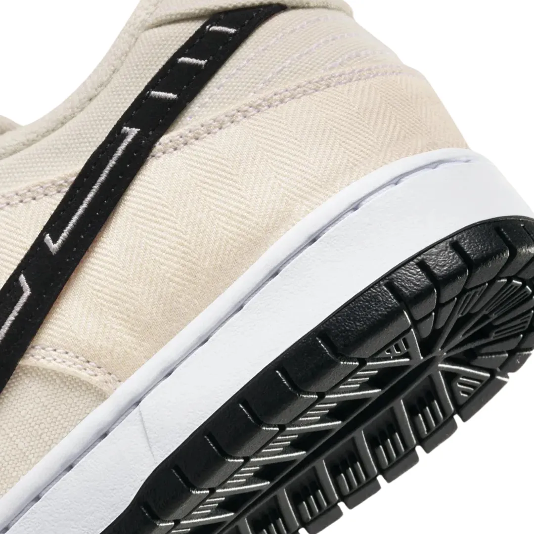 Nike SB Dunk Low Albino & Preto Fossil Black Nike Dunk