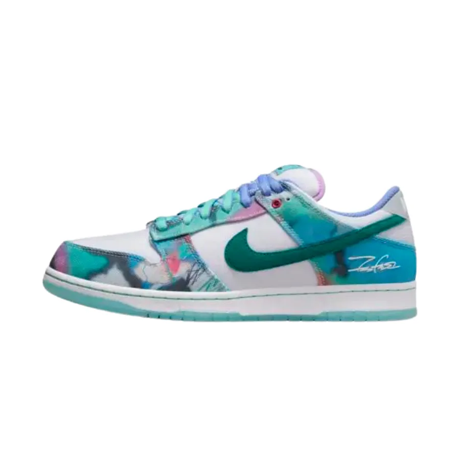 Nike SB Dunk Low Futura Laboratories Bleached Aqua Geode Teal White Nike Dunk