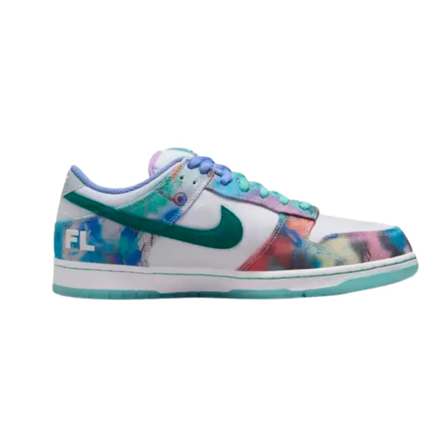 Nike SB Dunk Low Futura Laboratories Bleached Aqua Geode Teal White Nike Dunk