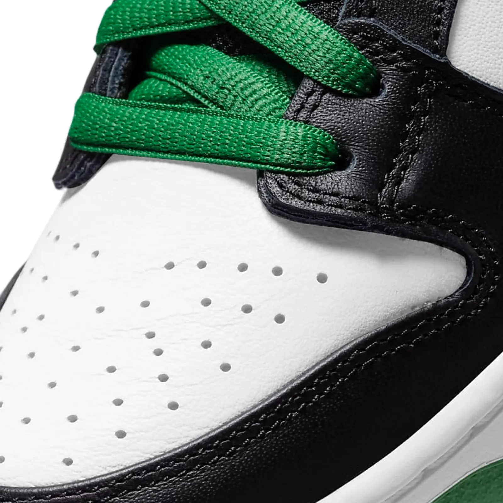 Nike SB Dunk Low Pro Classic Green Black White Nike Dunk