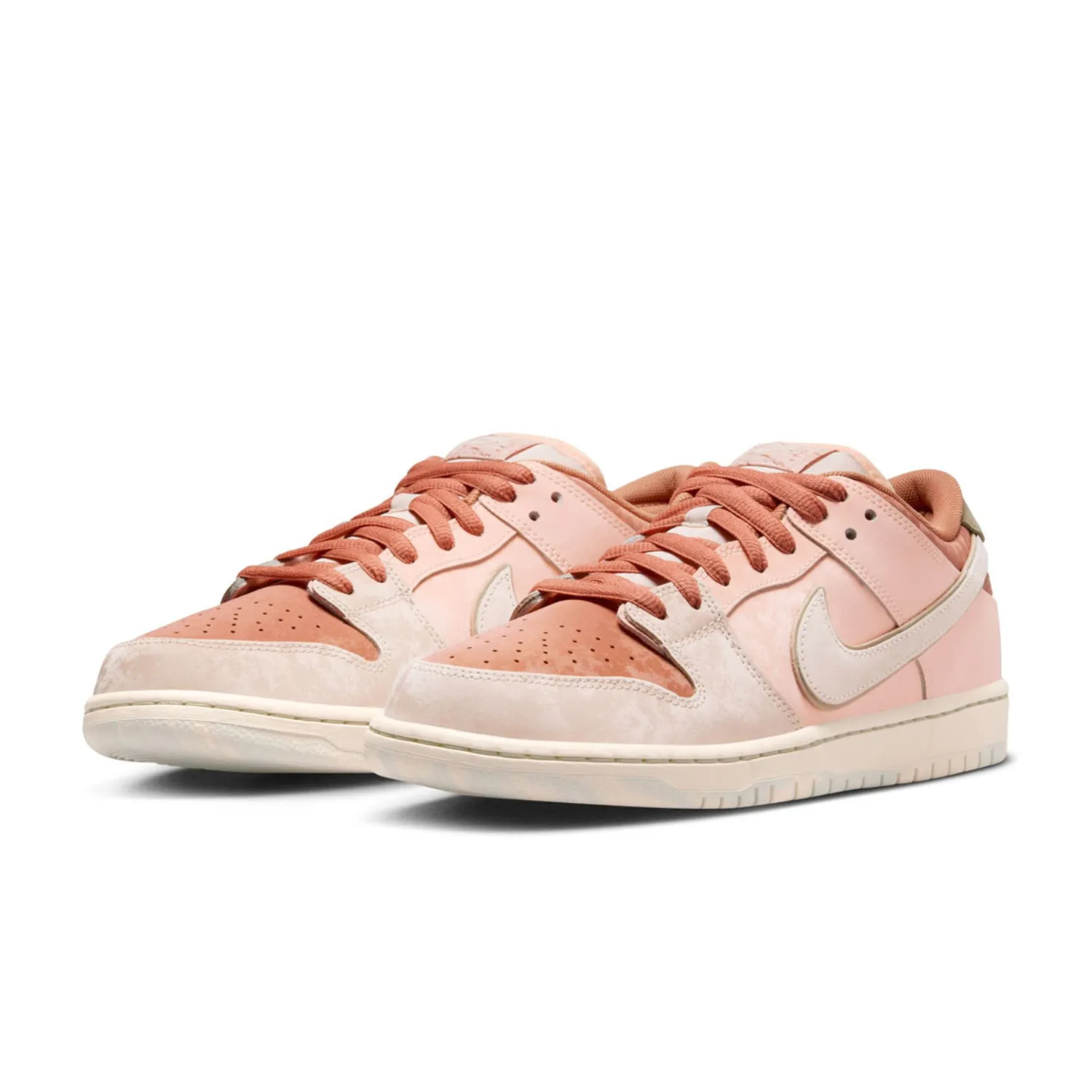 Nike SB Dunk Low Pro PRM Trocadero Gardens Amber Brown Guava Ice Crimson Tint Neutral Olive Pale Ivory Nike Dunk