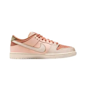 Nike SB Dunk Low Pro PRM Trocadero Gardens Amber Brown Guava Ice Crimson Tint Neutral Olive Pale Ivory Nike Dunk
