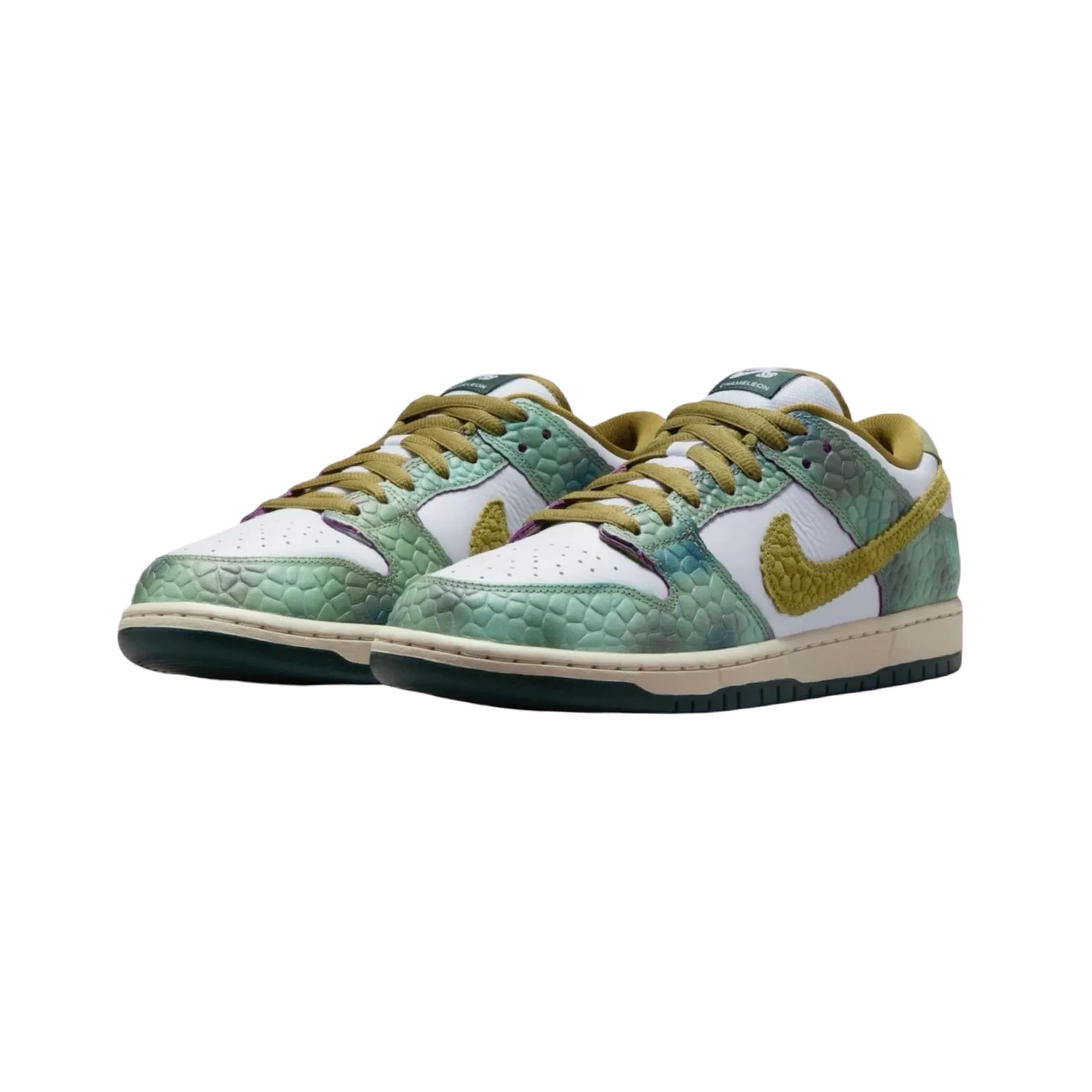 Nike SB Dunk Low Pro QS Oil Green Desert Moss White Nike Dunk