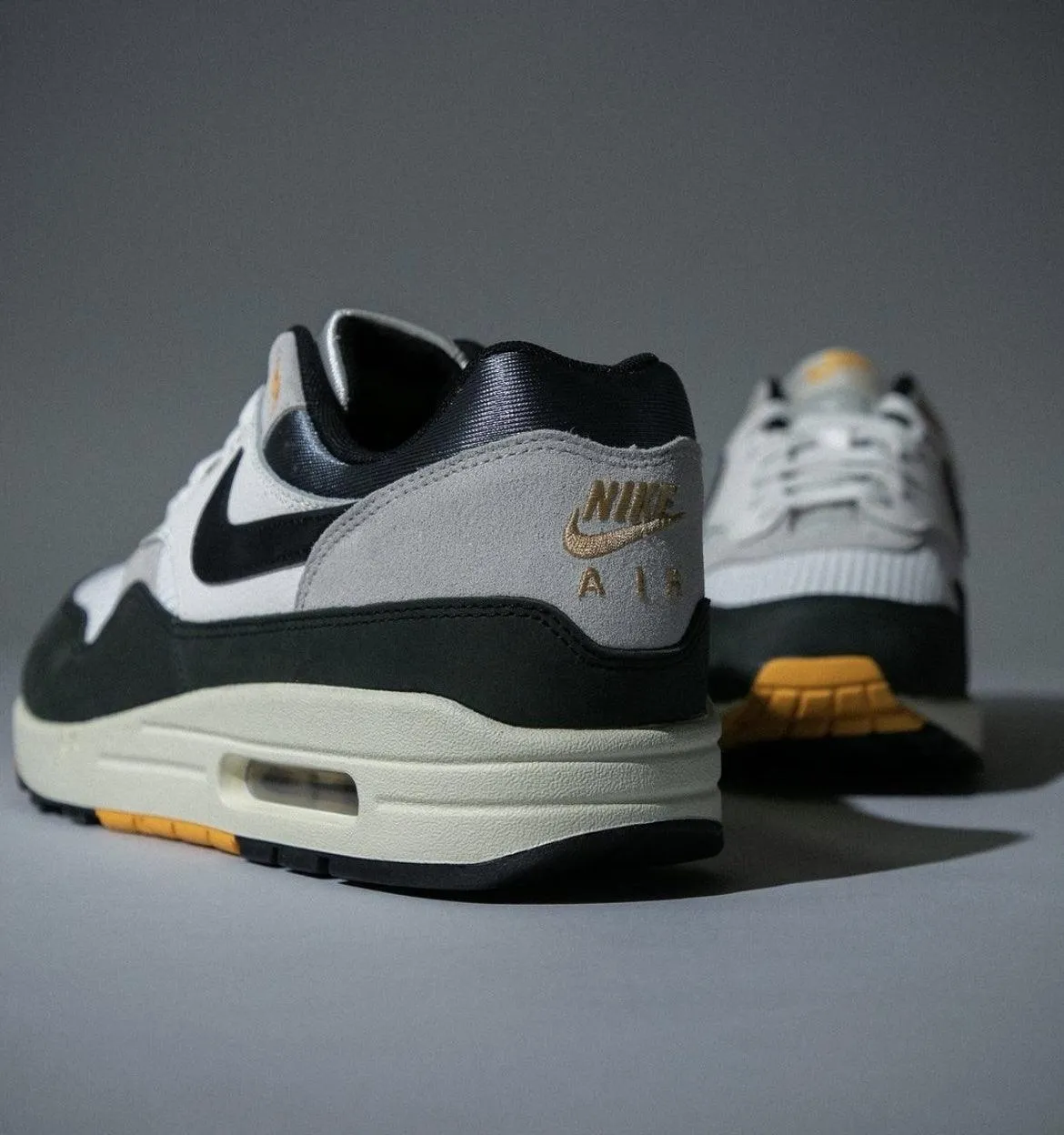 Nike	Sneakers Nike Air Max 1 'Athletic Department'