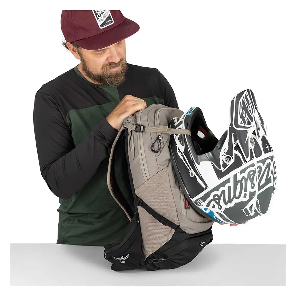 Raptor 14 Osprey Bags
