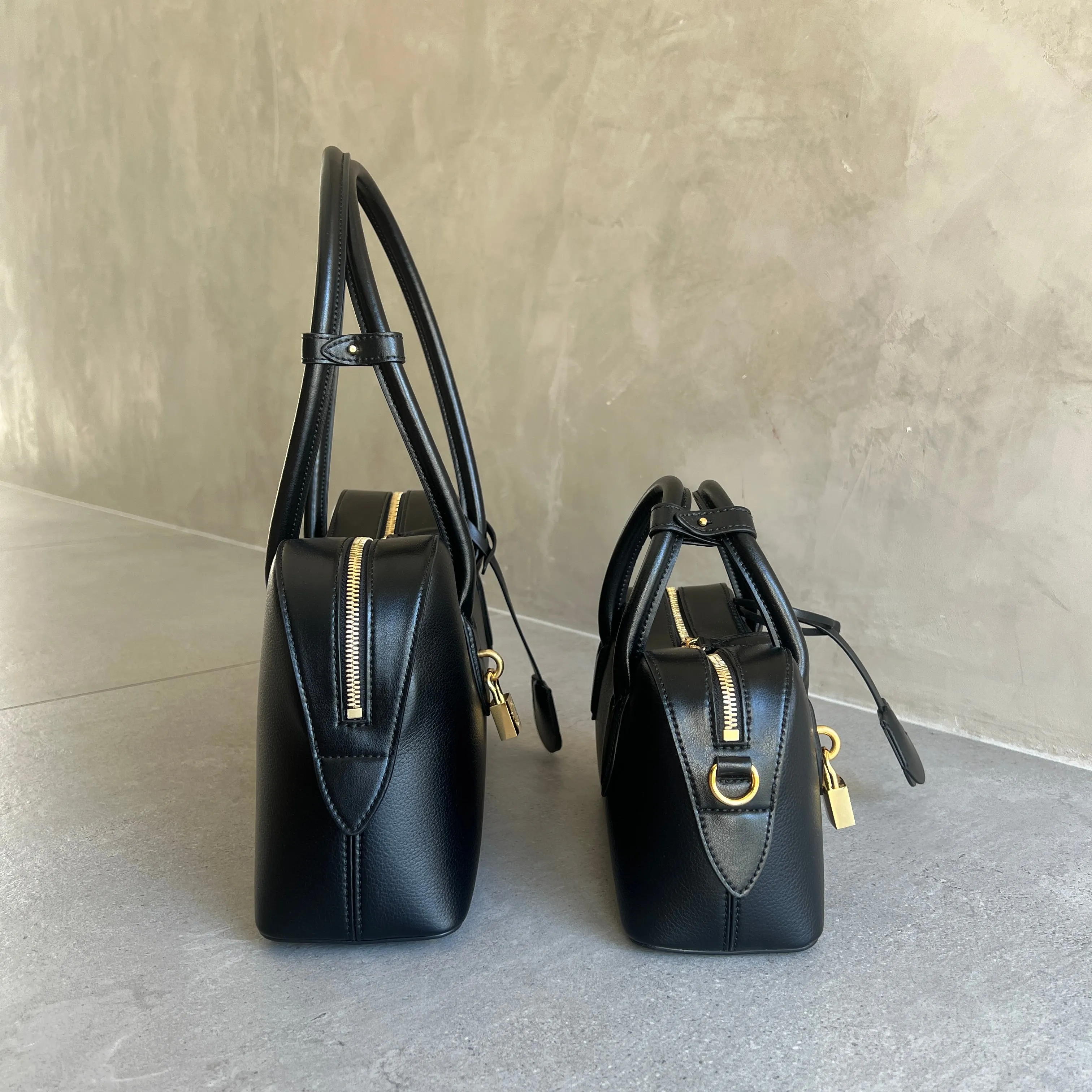 Ryder Shoulder Bag, Black Bags_Stella Mccartney_Bags
