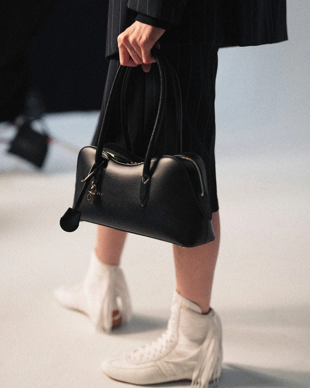 Ryder Shoulder Bag, Black Bags_Stella Mccartney_Bags