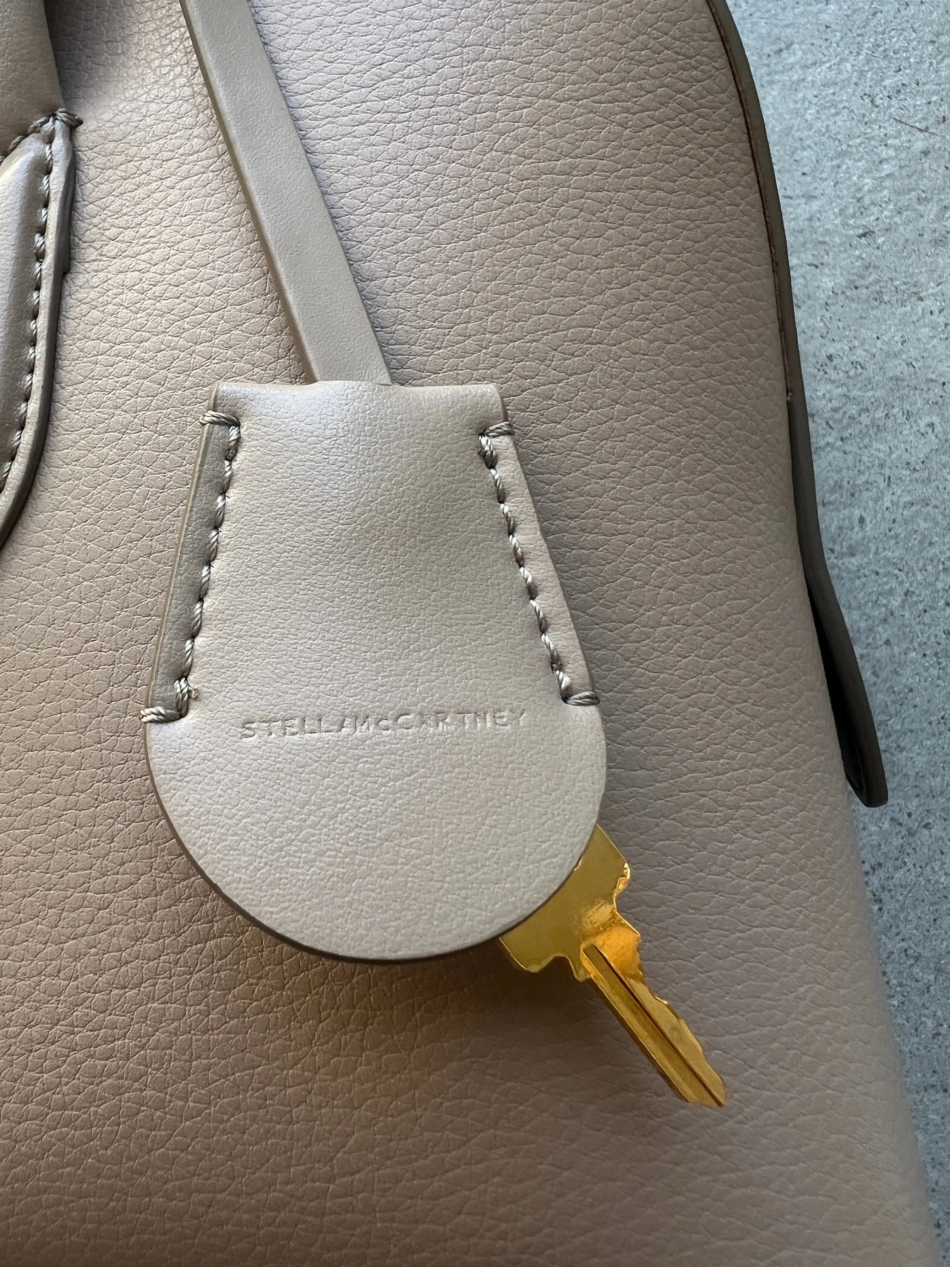 Ryder Shoulder Bag, Latte Bags_Stella Mccartney_Bags