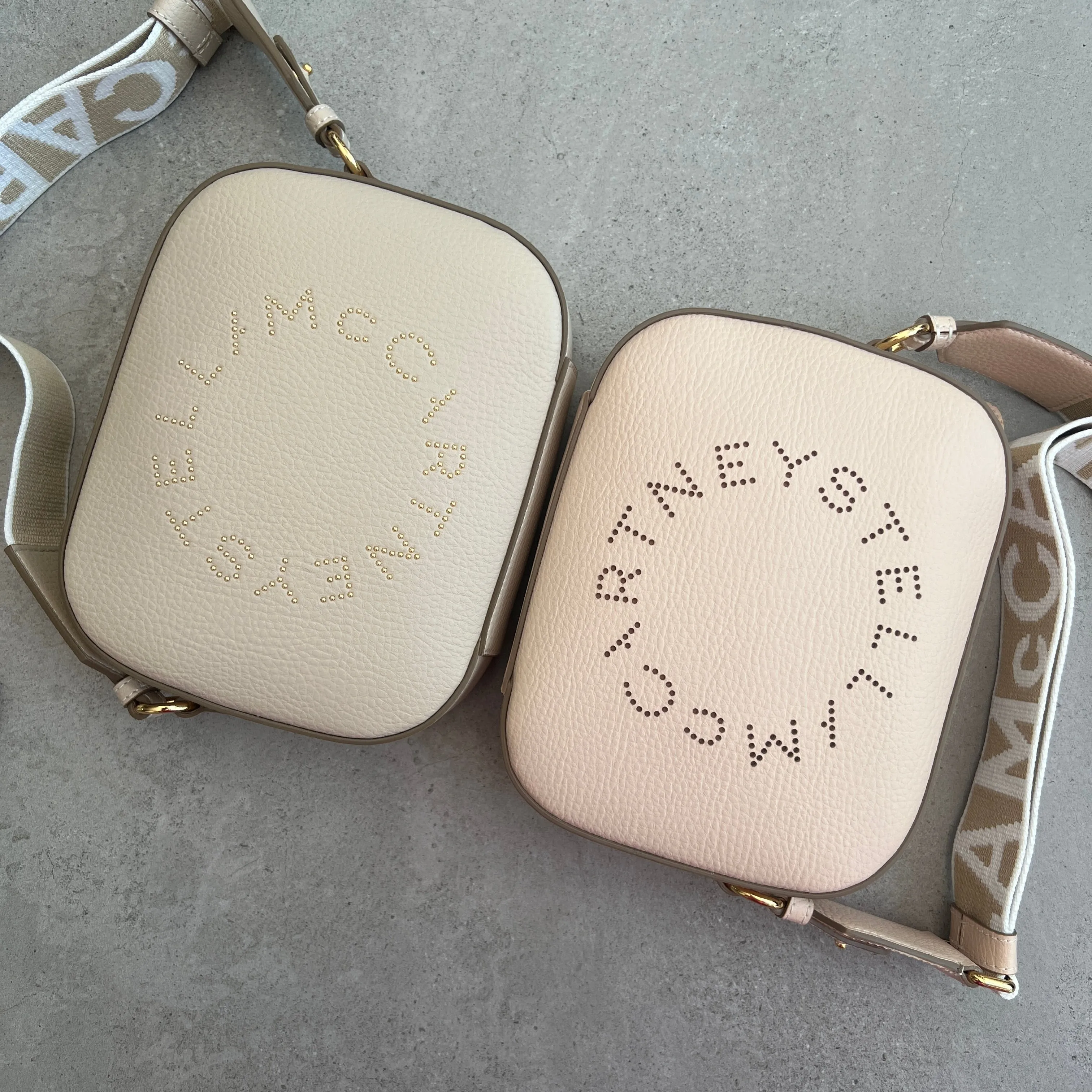 Stella Logo Camera Bag Grain, Ballet Bags_Stella Mccartney_Bags