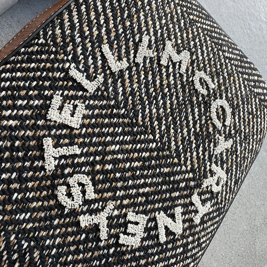 Stella Logo Camera Bag Herringbone, Black/Pecan Bags_Stella Mccartney_Bags