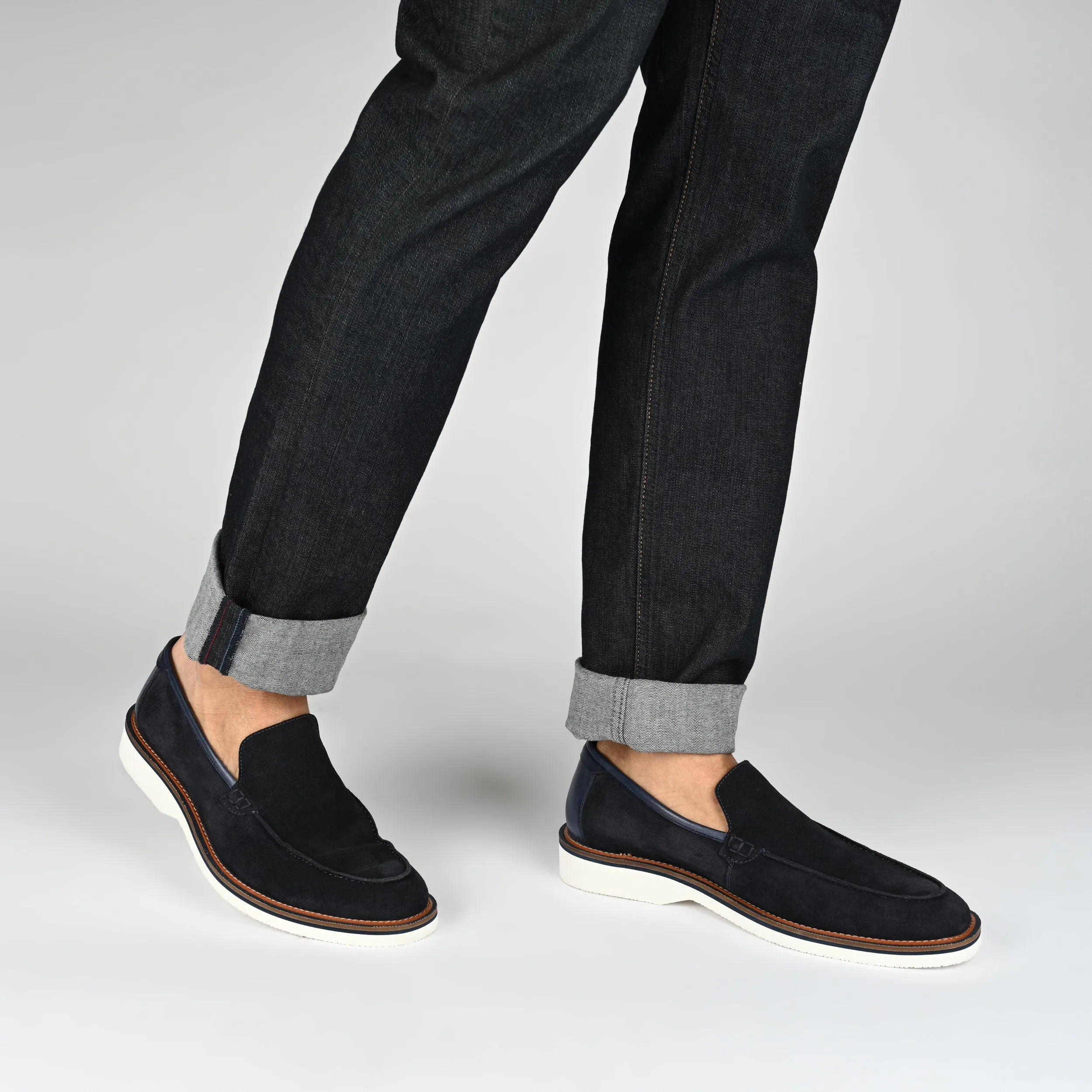 Thomas & Vine Gaylon Moc Toe Loafer