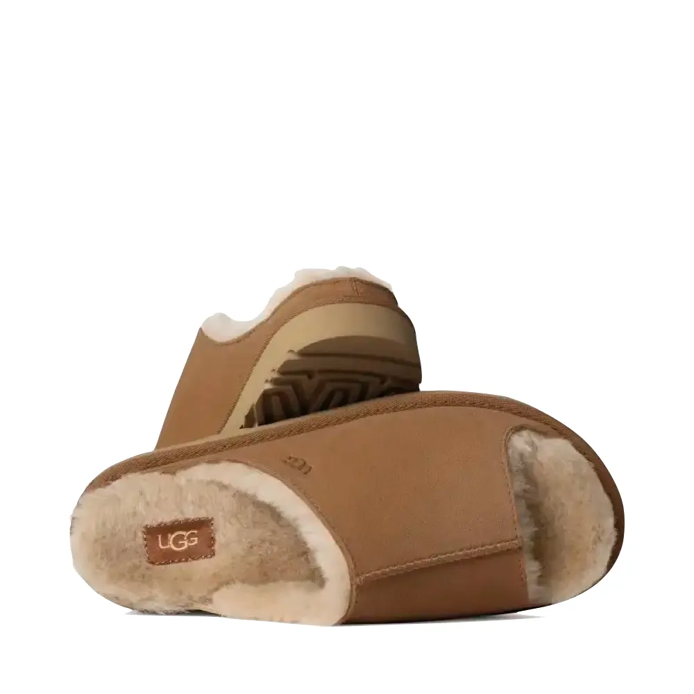 Ugg Women's Greenport Slide in Chestnut