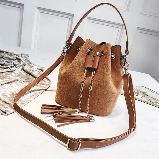 VIP  Mini Crossbody Handbags Cute Suede Bucket Bag Organizer Small Tassel PU Leather Womens Shoulder Messenger Bags Bolsos Fashion Nova Bags