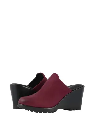 Women After Hours Heeled Mule In Rich Wine