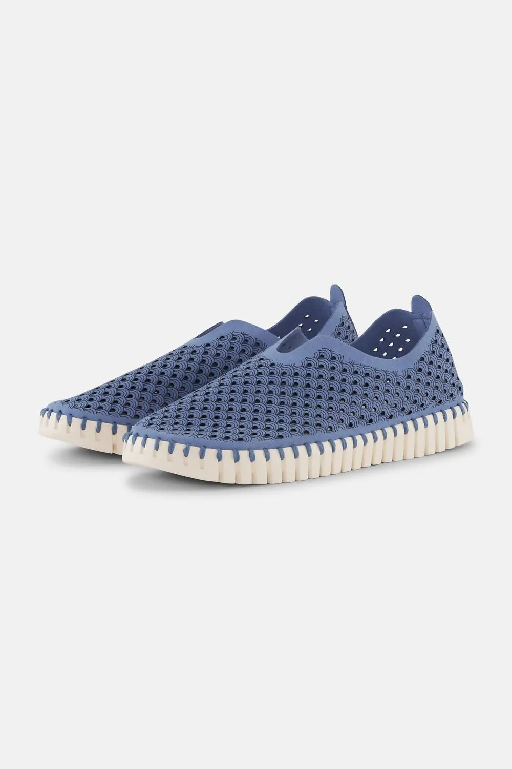 Women Tulip 139 Slip On Shoe In Light Regatta