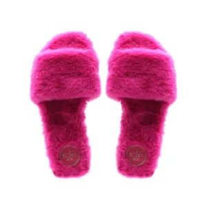 Women's Averie Faux Fur Slipper In Hot Pink